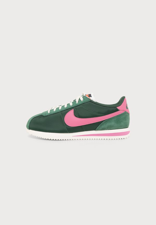 Nike Sportswear CORTEZ  - Trainers - fir/pinksicle/sail