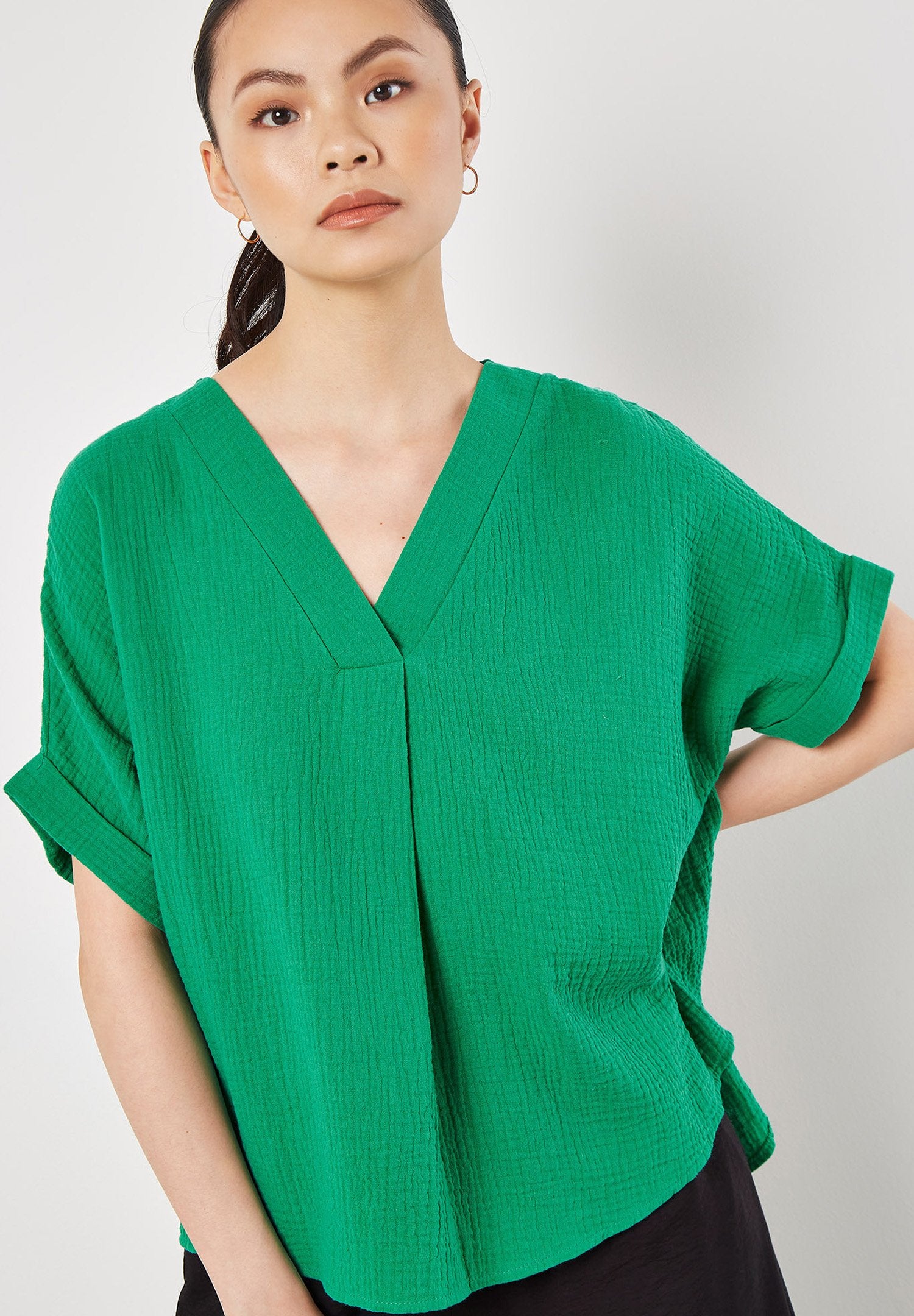 Apricot VNECK