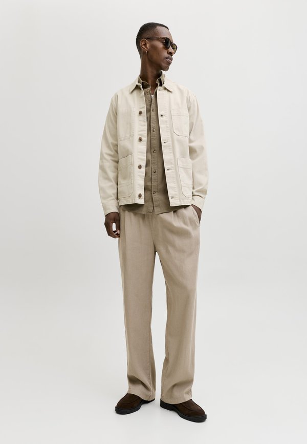 Jack & Jones Joggers wide leg fit