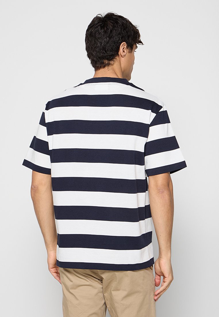 Lindbergh T-Shirt basic Media 2