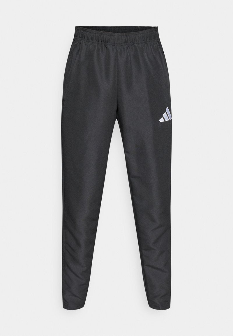 Schwarze Sporthose mit elastischem Bund, schmaler Passform und weißem Adidas-Logo am linken Oberschenkel, aus glattem, leichtem Stoff.