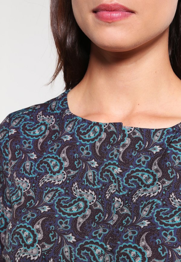 Esprit Maternity