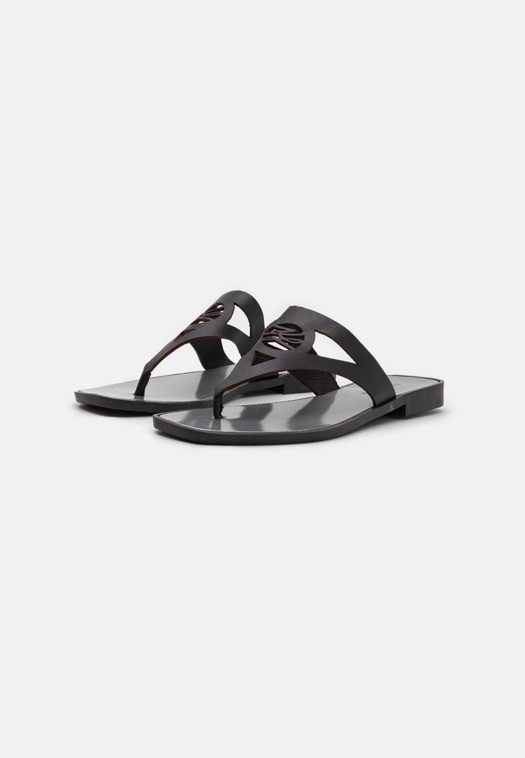 SKOOT II AUTOGRAPH THONG Media 2