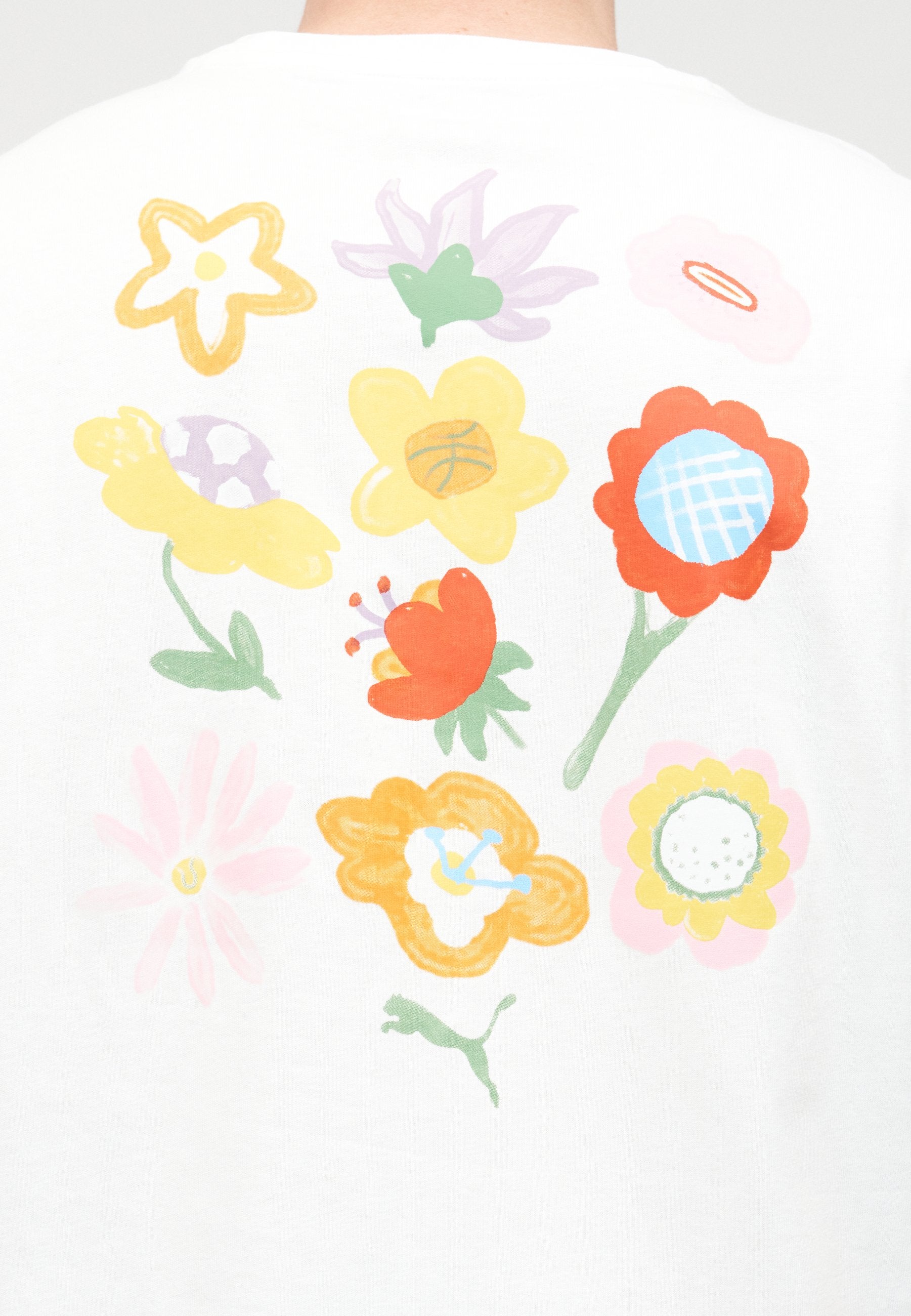 Puma BOXY FLORALS GRAPHIC TEE UNISEX