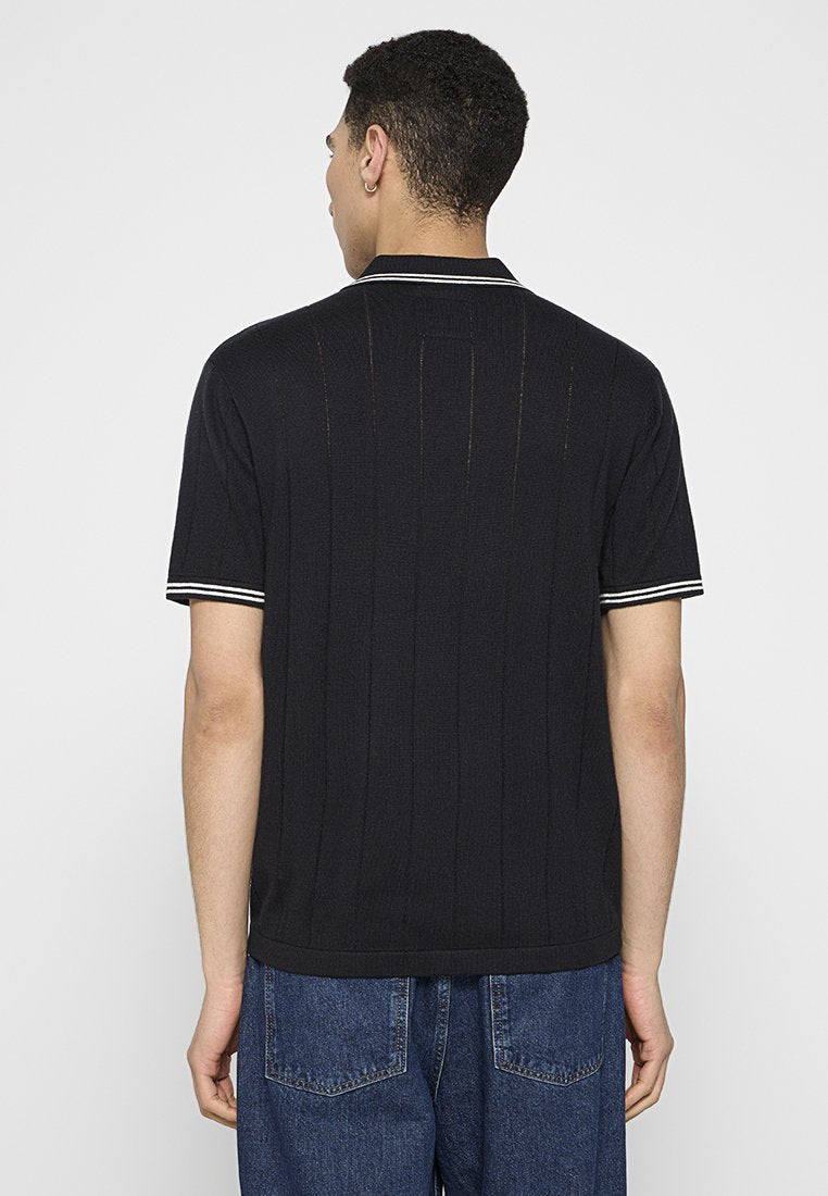 Hollister Co.