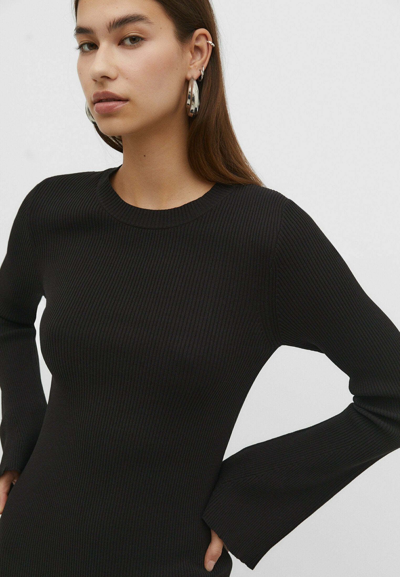 Stradivarius SHORT WITH BELL SLEEVES