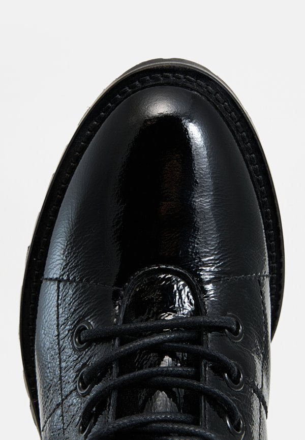 Jimmy Choo CRUZ