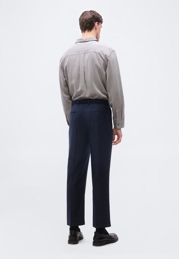 Calvin Klein STRAIGHT PINSTRIPE BELTED