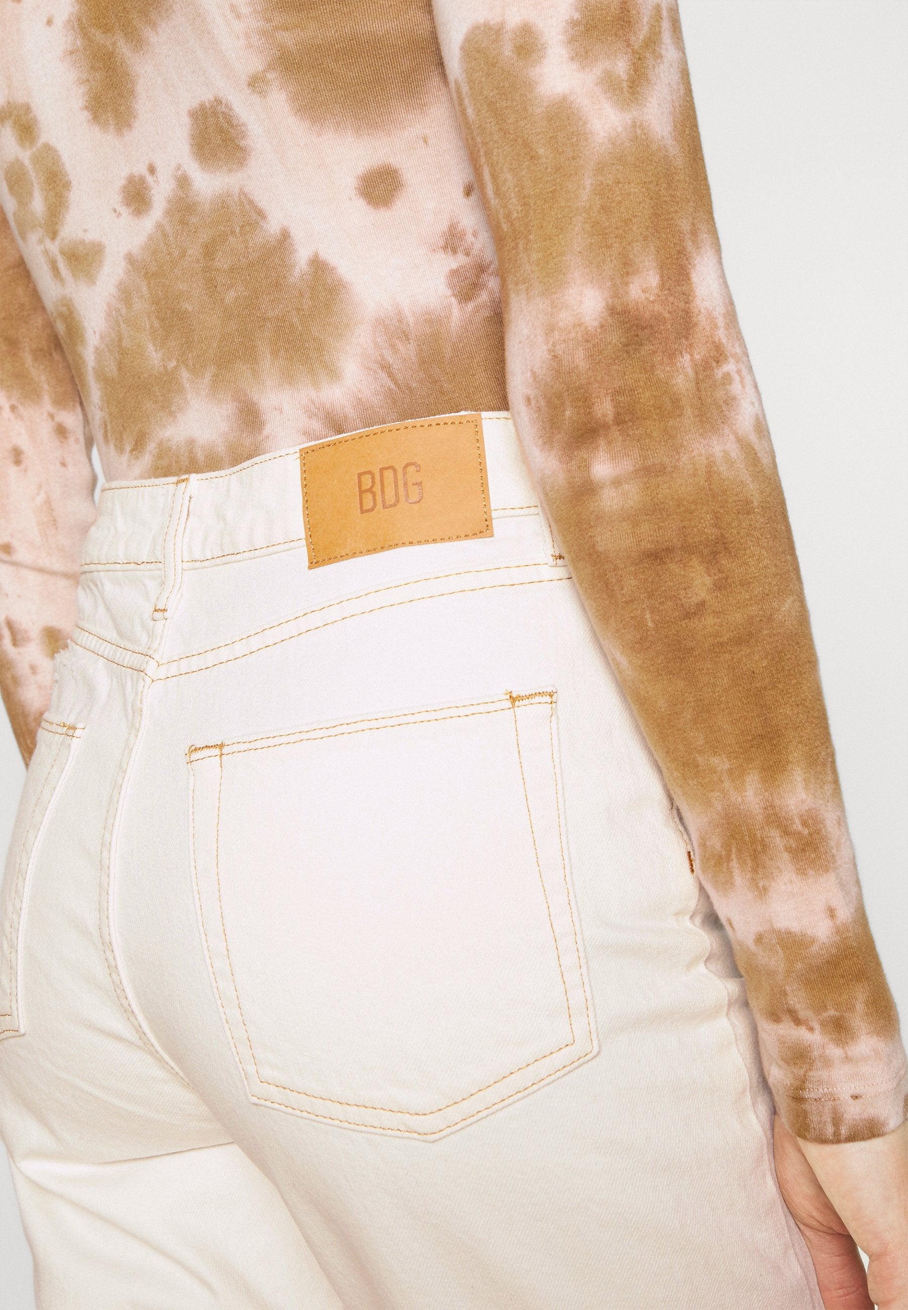 BDG Urban Outfitters MOM
