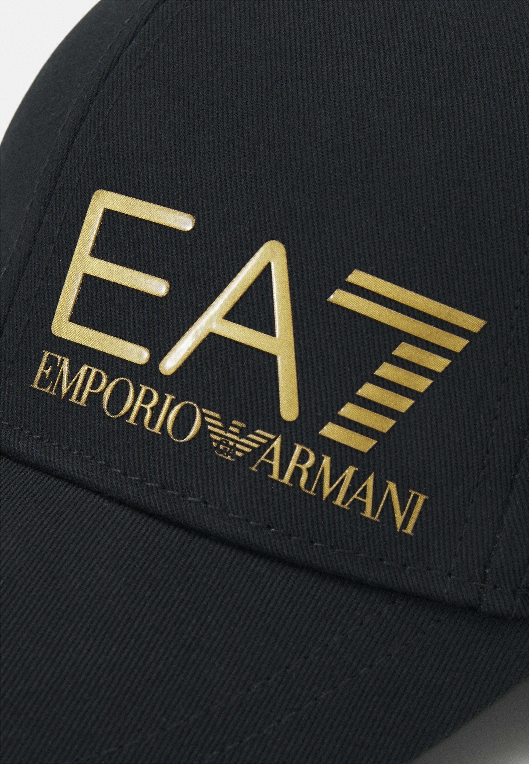 TRAIN CORE LOGO UNISEX Media 4