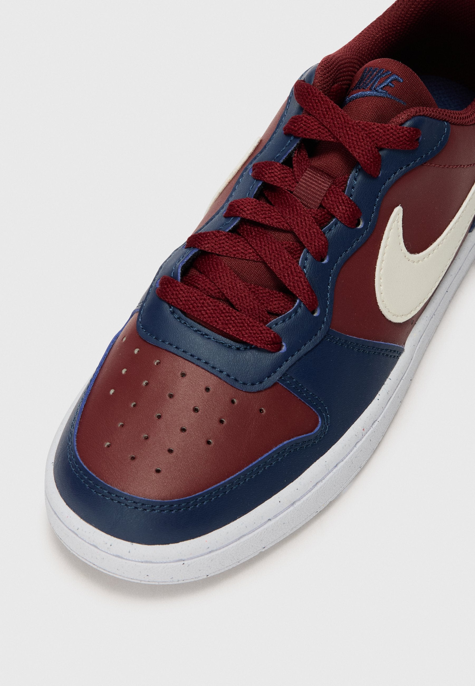 Nike Sportswear COURT BOROUGH RECRAFT UNISEX
