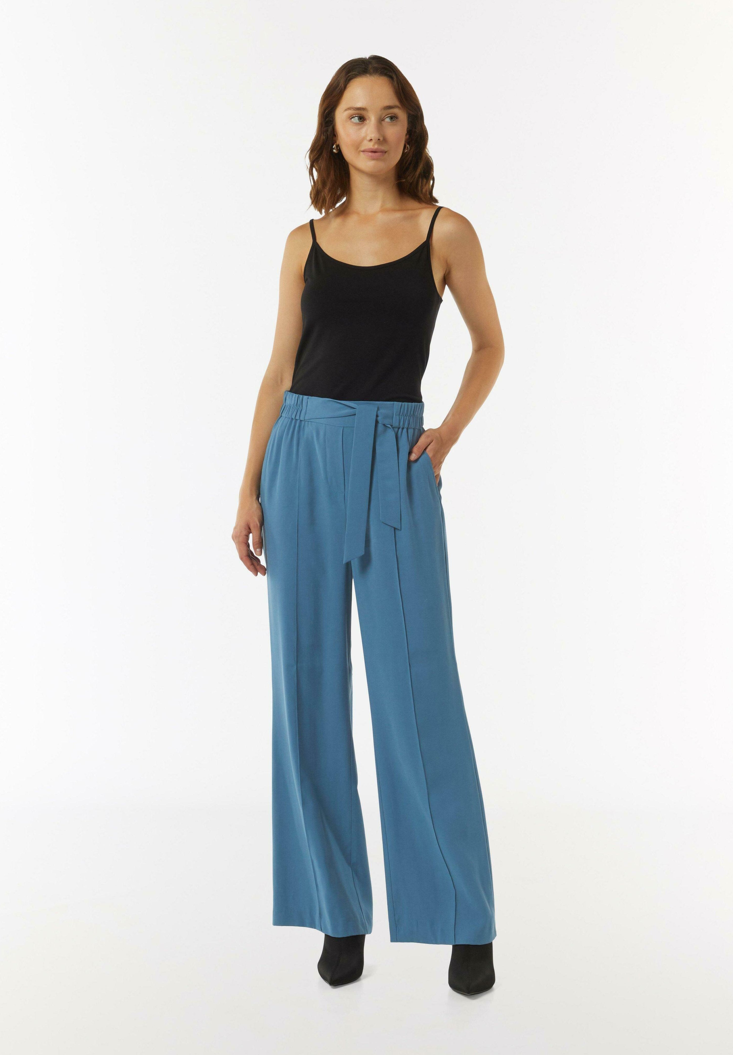 HIGH WAIST Media 2