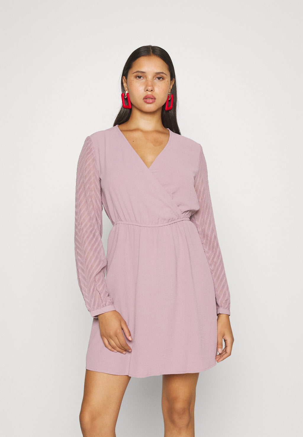 ONLLISA SHORT DRESS  Media 4
