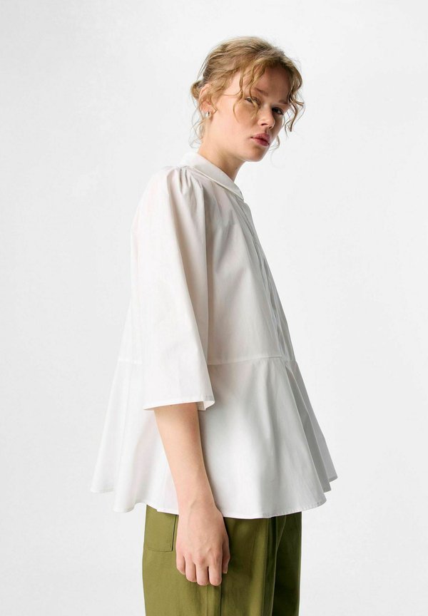 Object Peplum