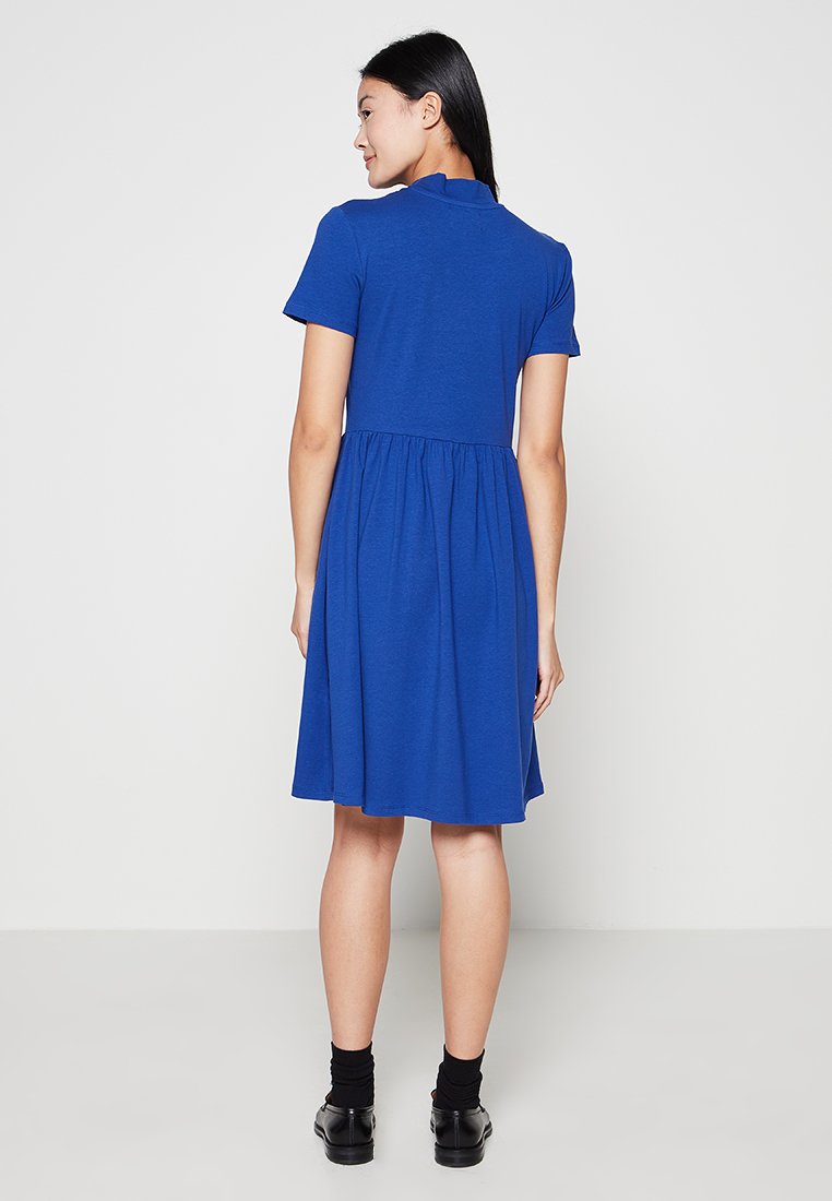 Pieces PCANGA SS TURTLENECK DRESS KAC