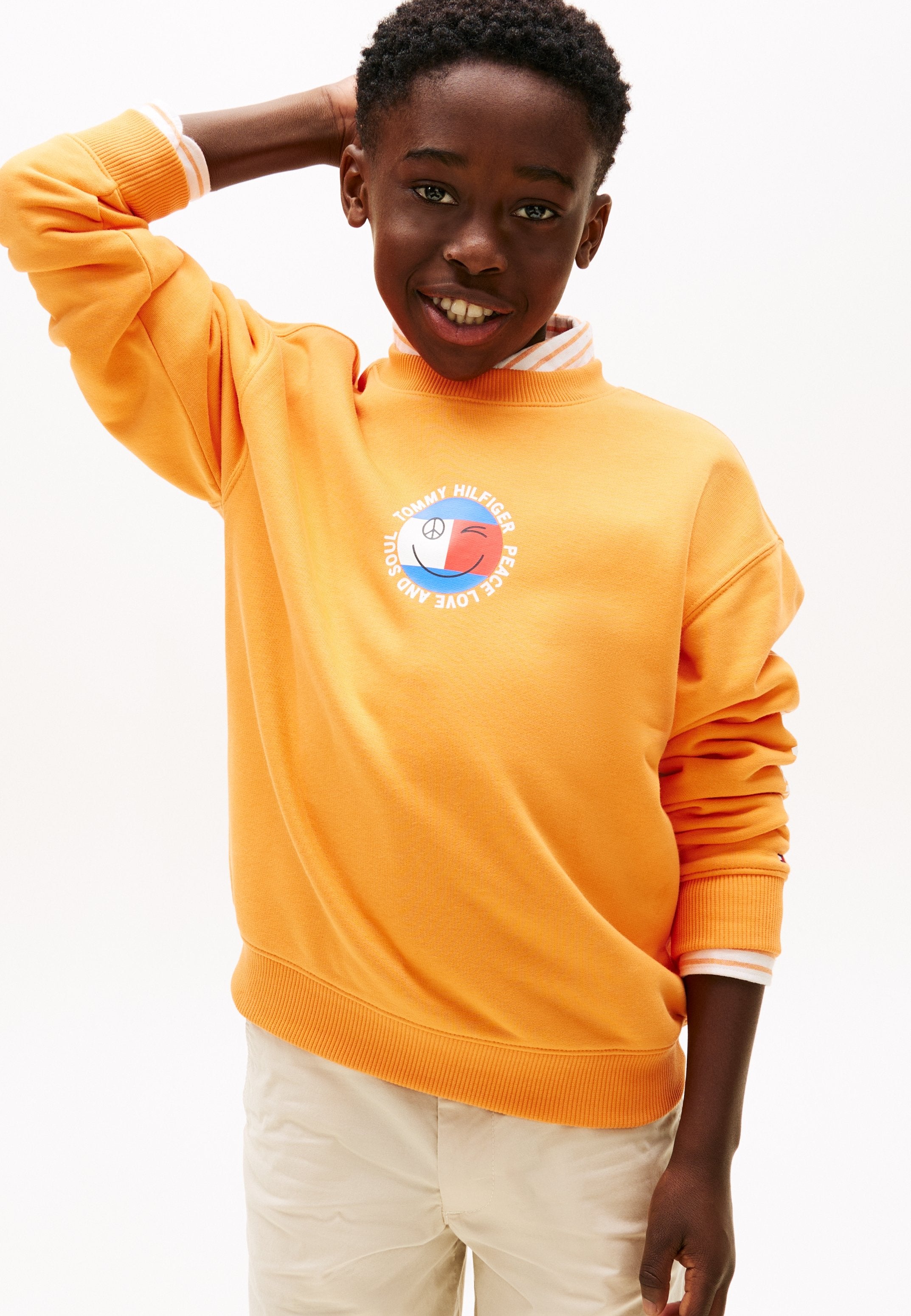 SMILEY FLAG BACK LOGO TERRY SWEATSHIRT Media 3