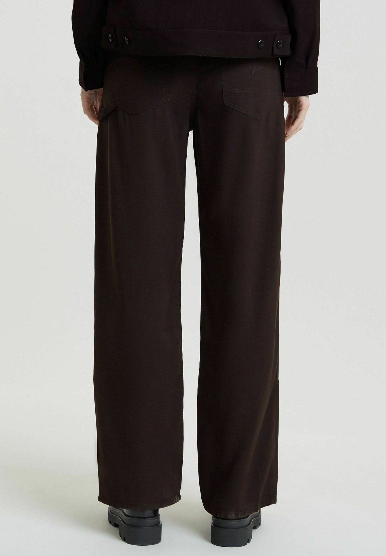 FLUID CARPENTER PANTS Media 4