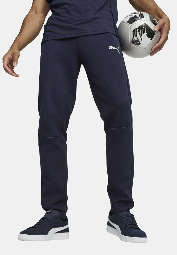 Puma TEAMFINAL CASUALS - Tracksuit bottoms - blau