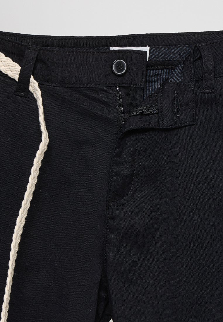 REGULAR FIT Media 4