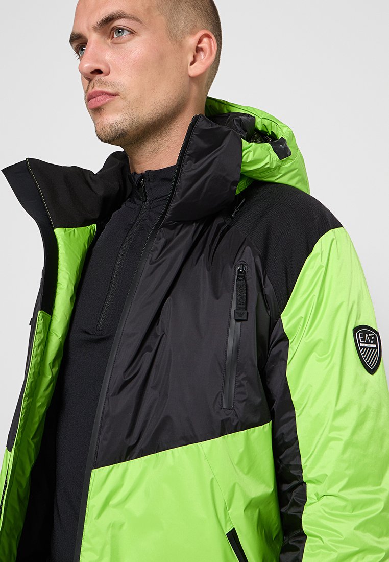 EA7 Emporio Armani Winterjacke Media 4
