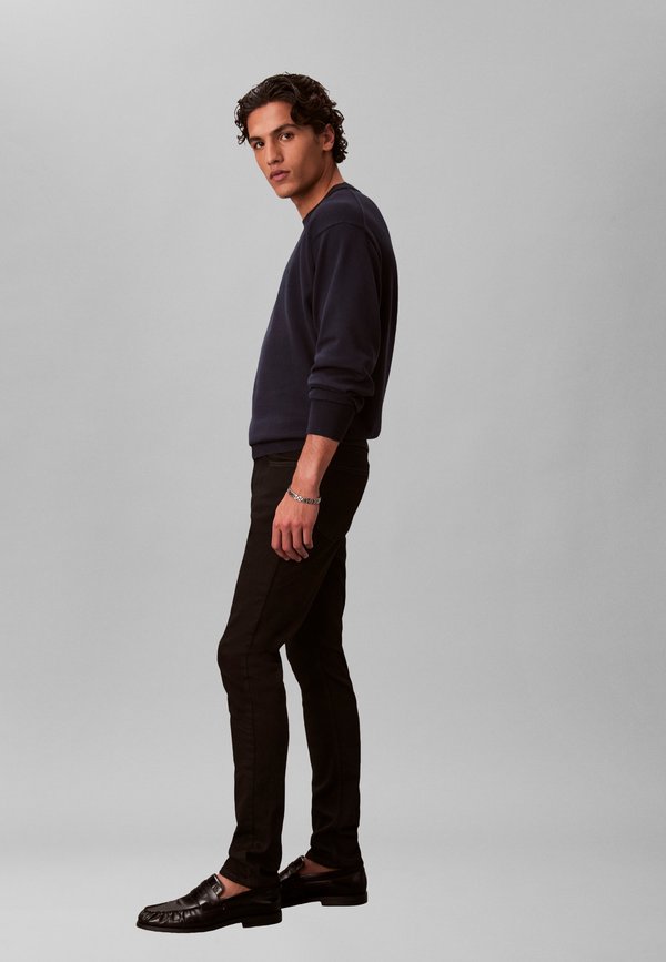 Calvin Klein Jeans