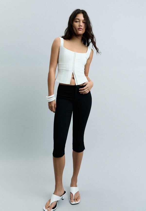 Bershka BENGALINE STRAPPY - TOP 00930710 - Blouse - white
