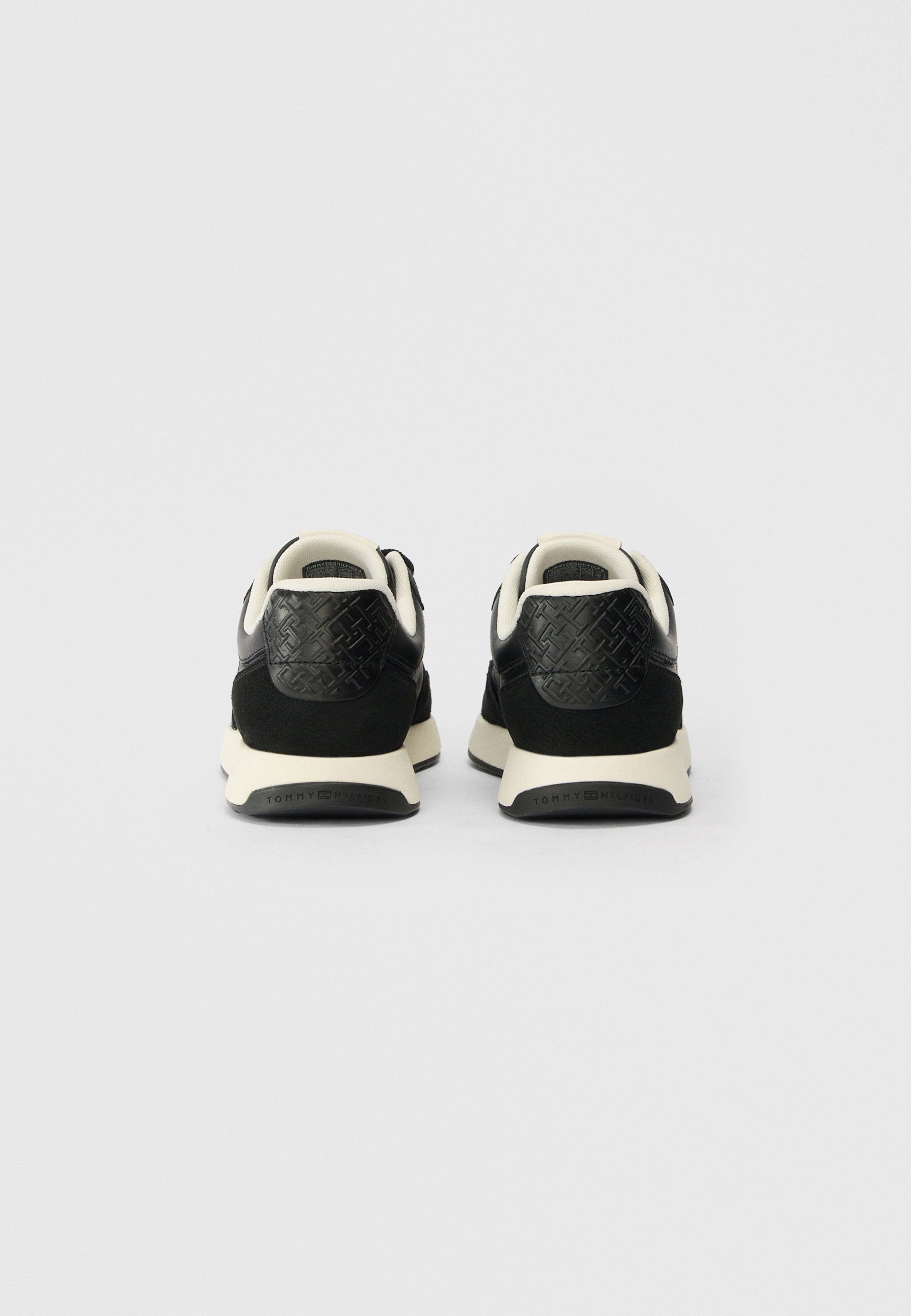 EMBOSSED TH MONOGRAM LEATHER TRAINERS Media 3