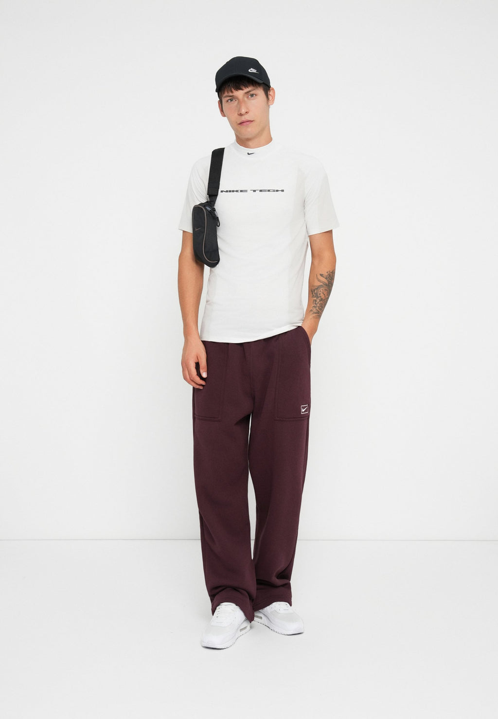 Nike Sportswear LAYER