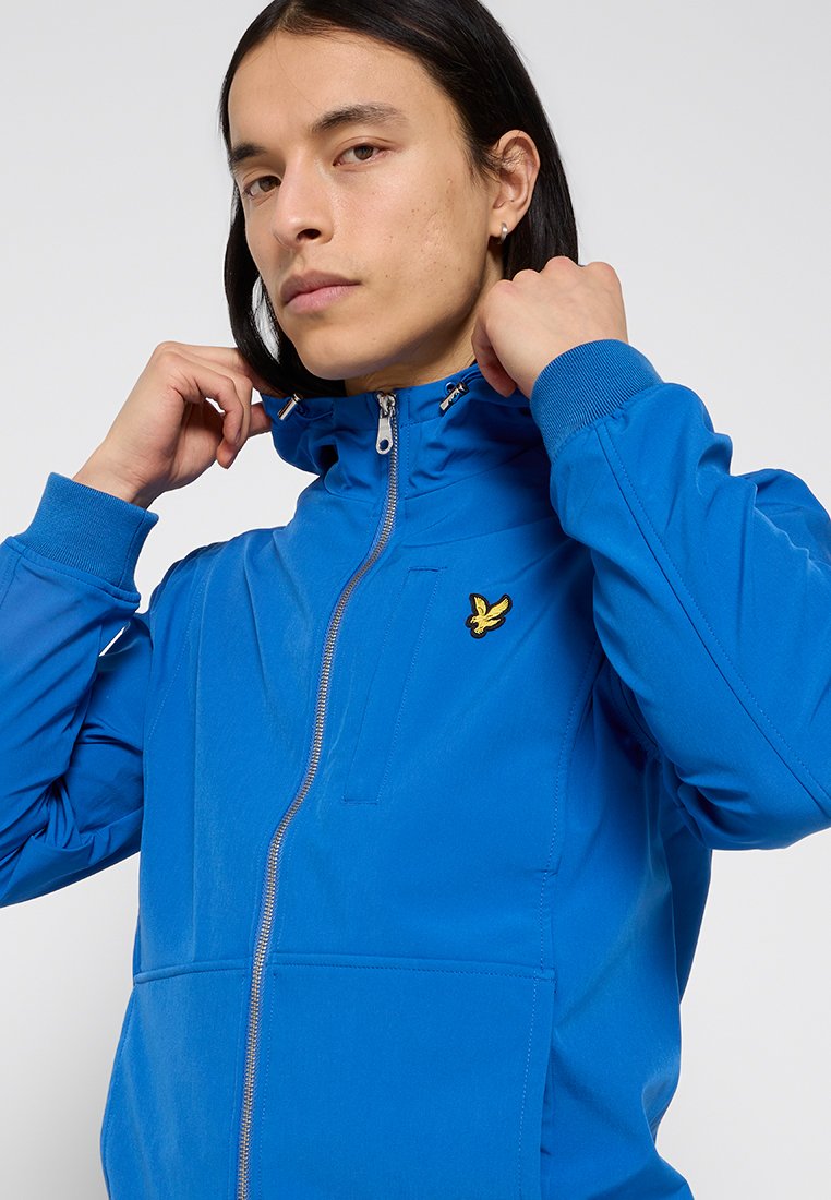 Lyle & Scott