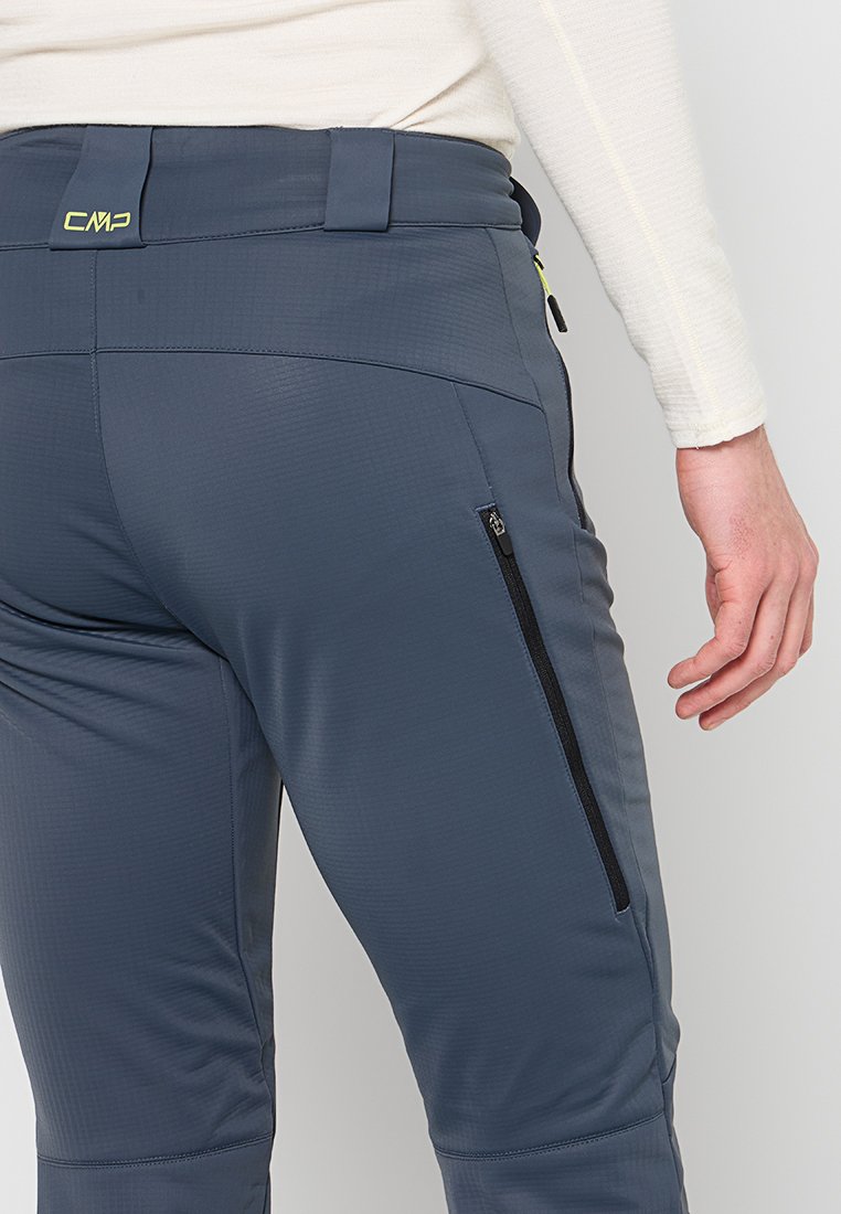 CMP