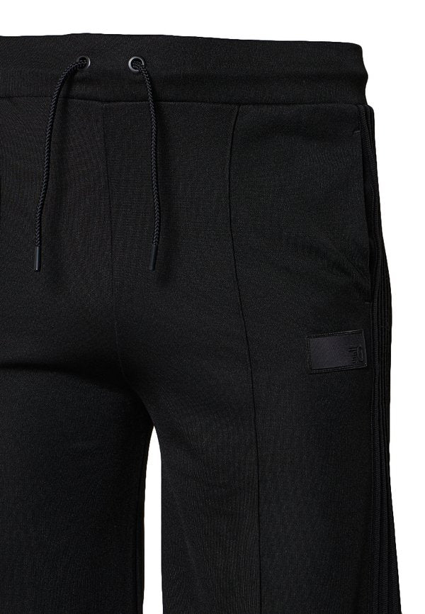 EA7 Emporio Armani