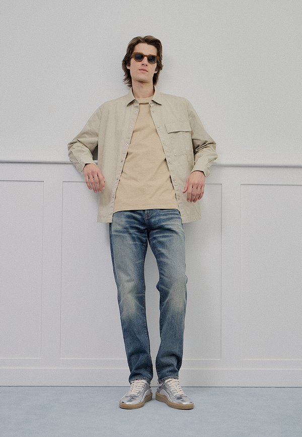 Armani Exchange