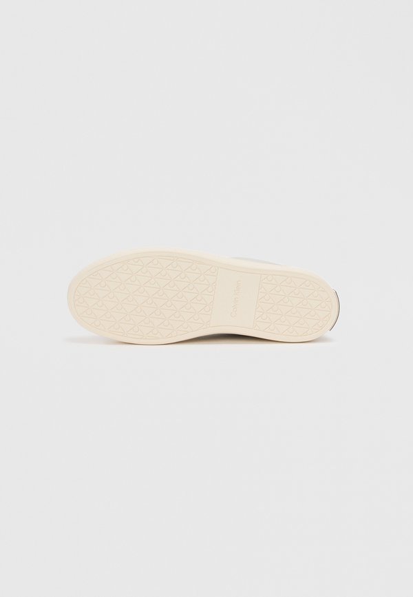 Calvin Klein VULC