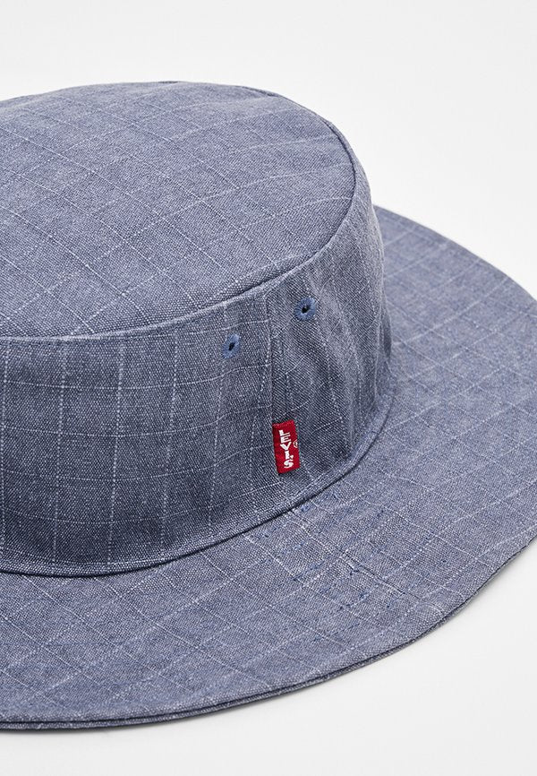 Levi's®