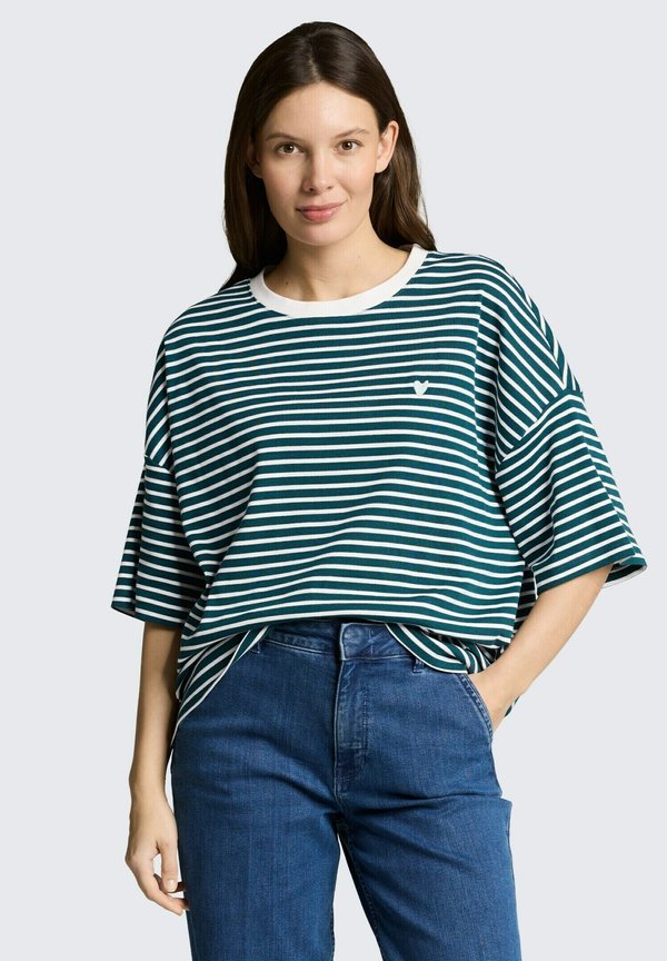 TOM TAILOR STRIPE - Print T-shirt - meadow green offwhite stripe