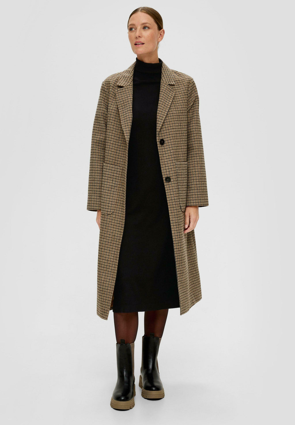 s.Oliver Strickkleid Media 2