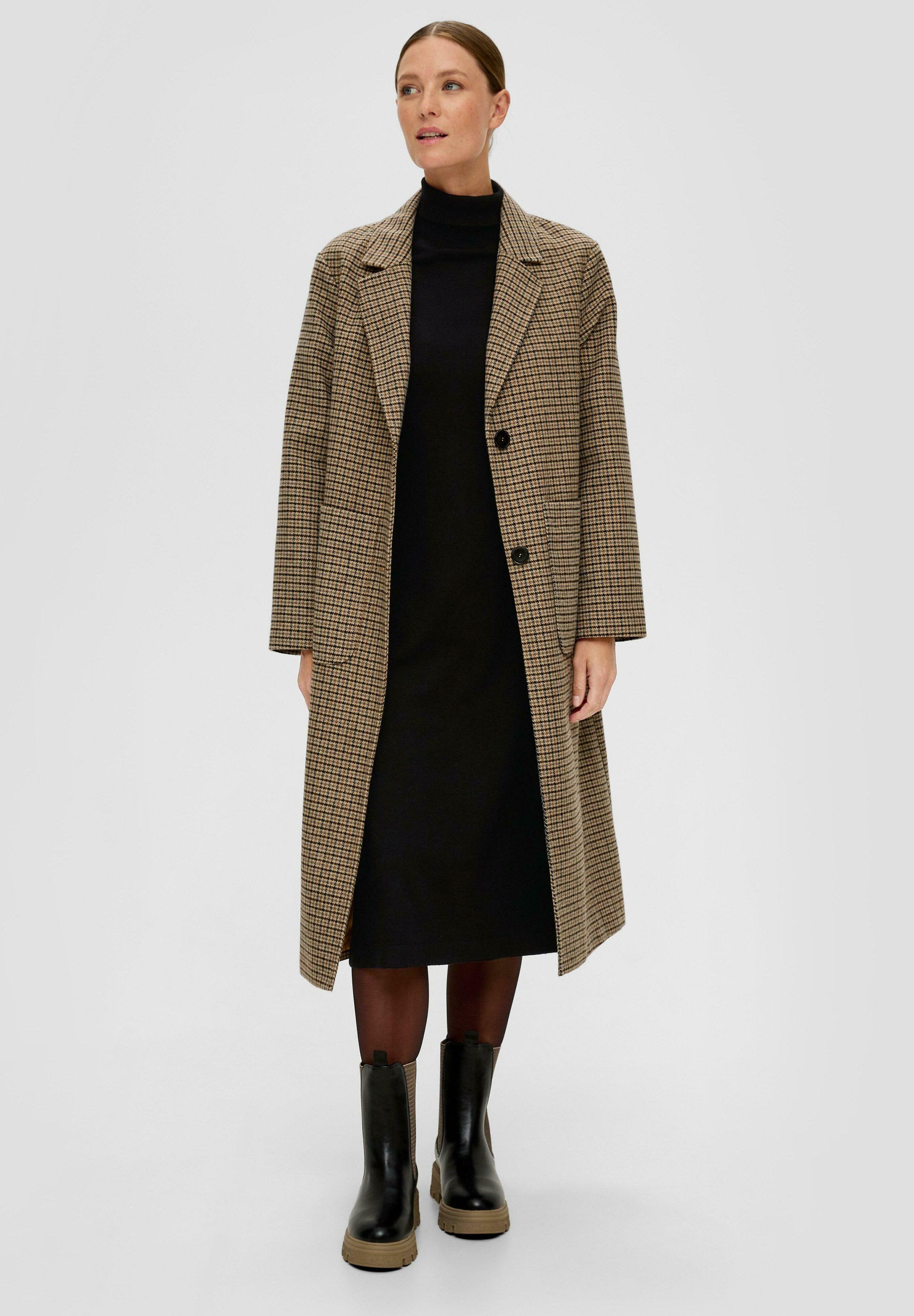 s.Oliver Strickkleid Media 2