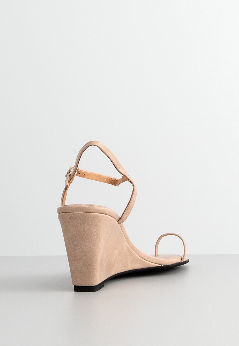 Jeffrey Campbell APPETITO