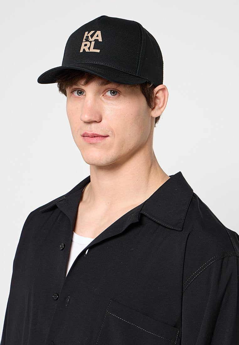 UNISEX Media 3