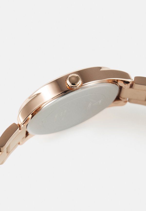 Guess EMBLEM