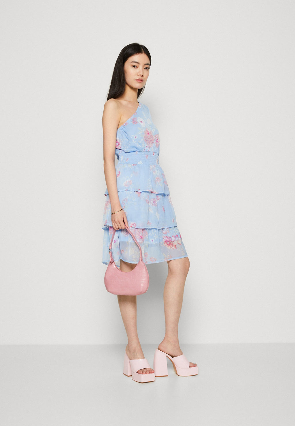 ONLASTA EMMA ONESHOULDER DRESS Media 2