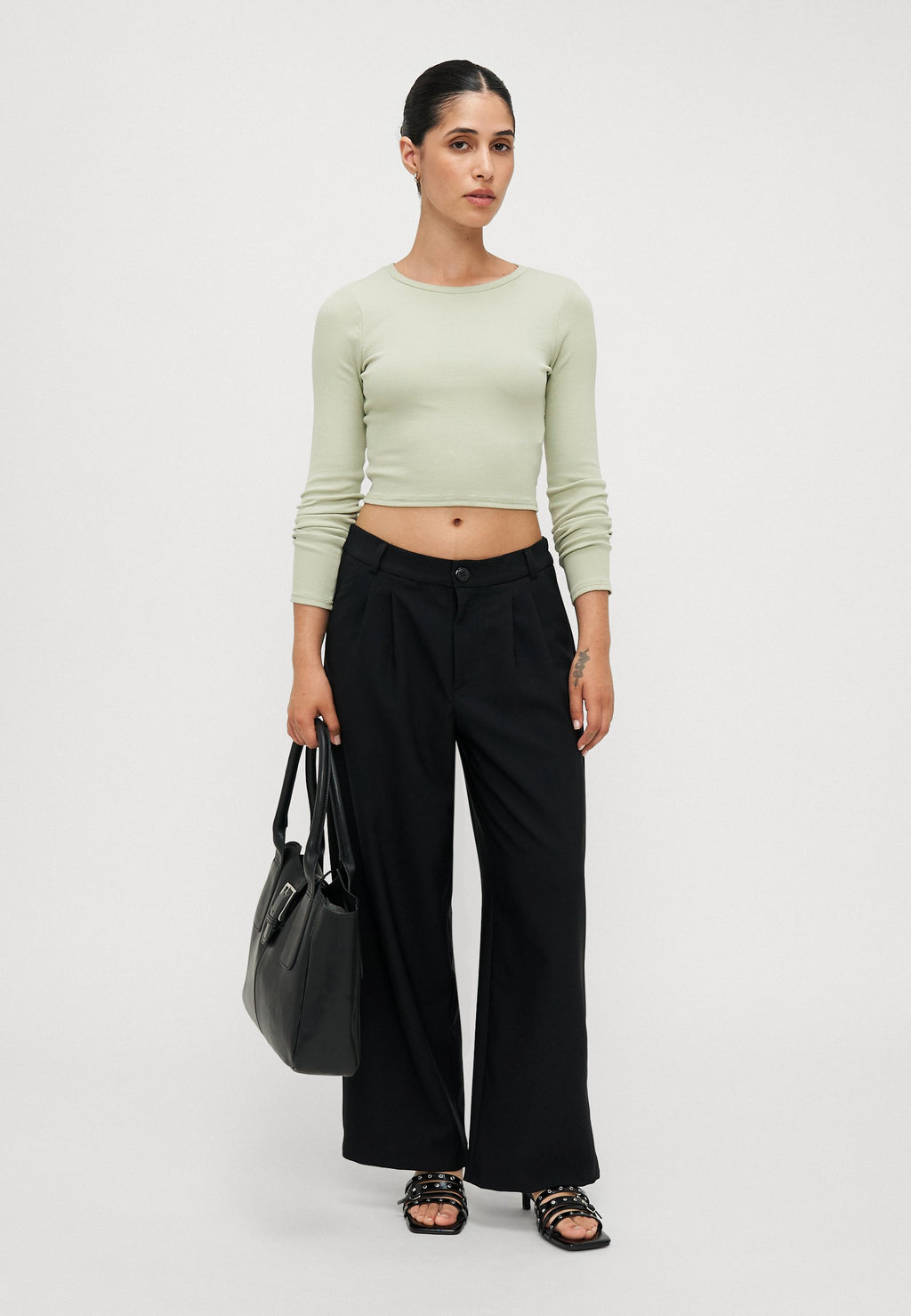 ONLLANDO WIDE PLEAT Media 2