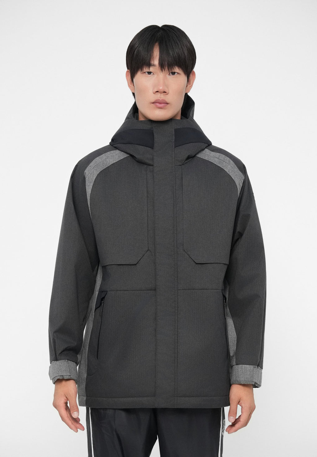 TRAIN LUX PADDED HOODIE JACKET Media 3