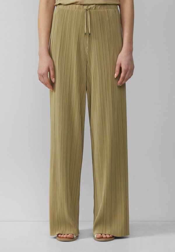 s.Oliver Tracksuit bottoms - hellbraun