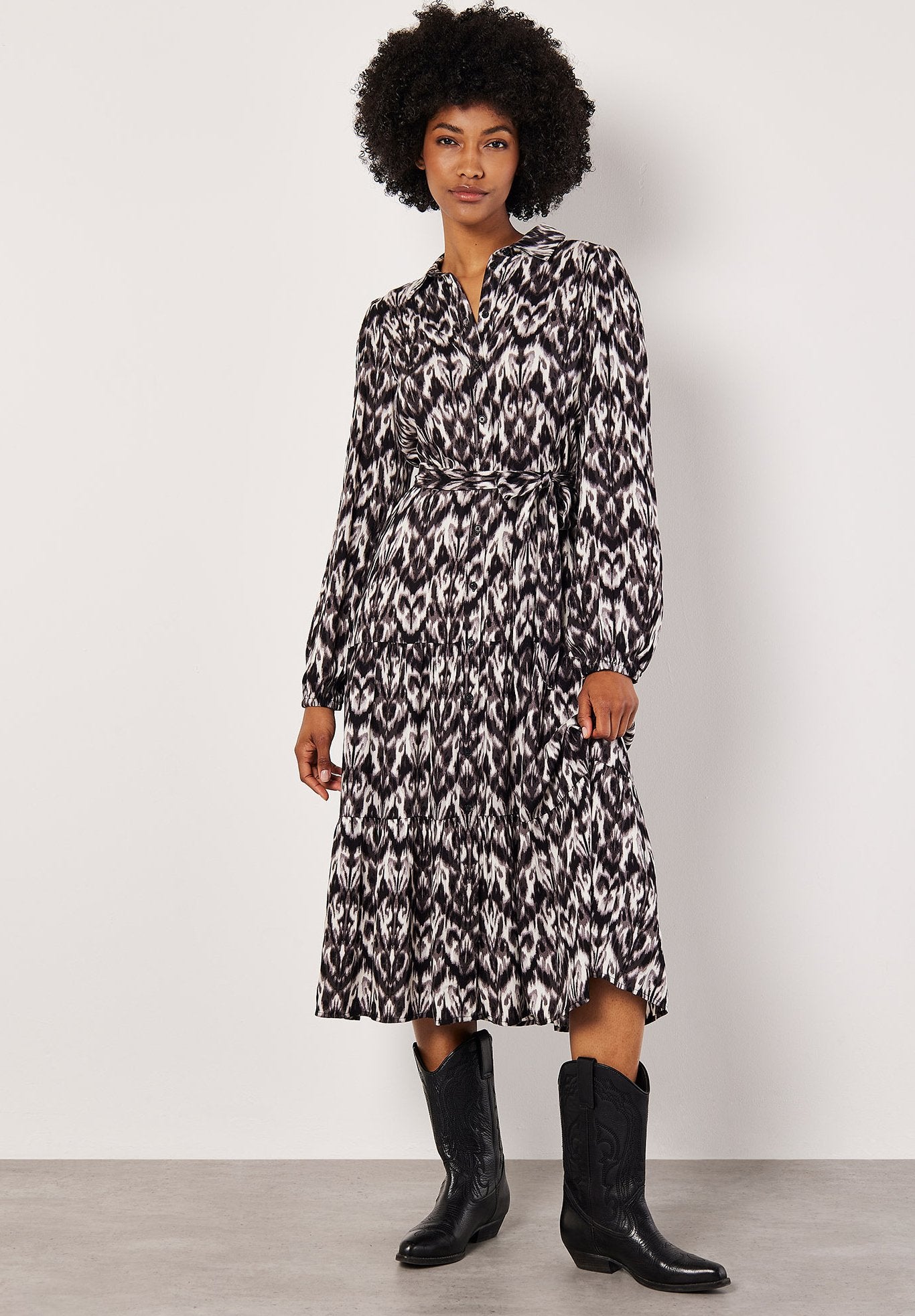 Apricot IKAT TIERED MIDI
