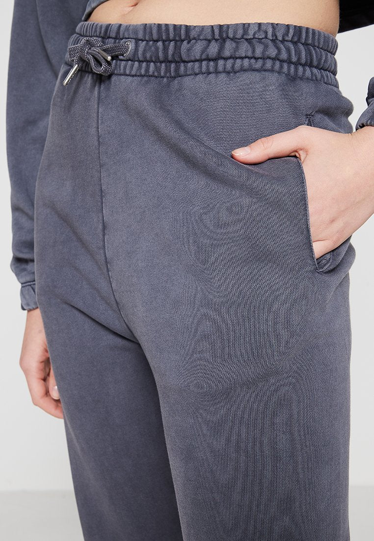 Calvin Klein Jeans