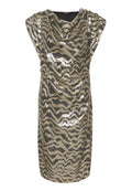 Glänzendes Gold- und schwarzes Pailletten-Kleid mit Zebra-Muster, ärmellosem Design und drapiertem Ausschnitt.