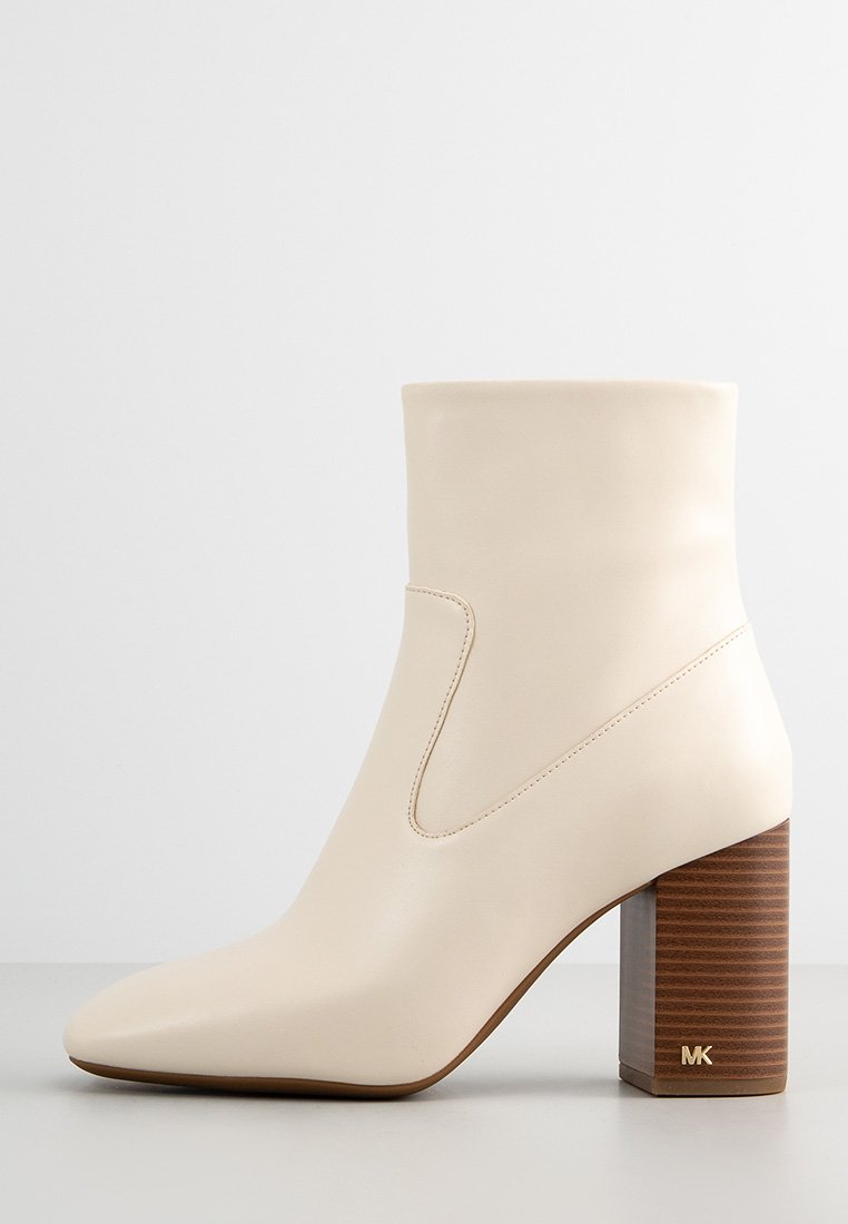Michael Kors MARY