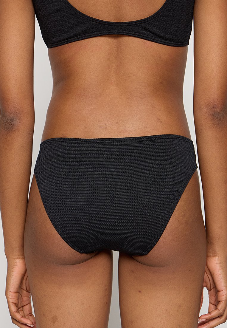 Hunkemöller