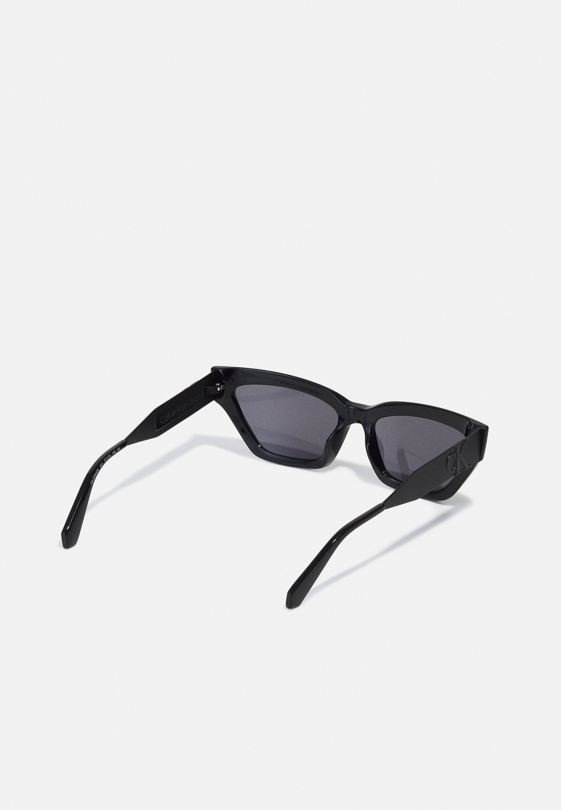 Calvin Klein Jeans Sonnenbrille Media 2